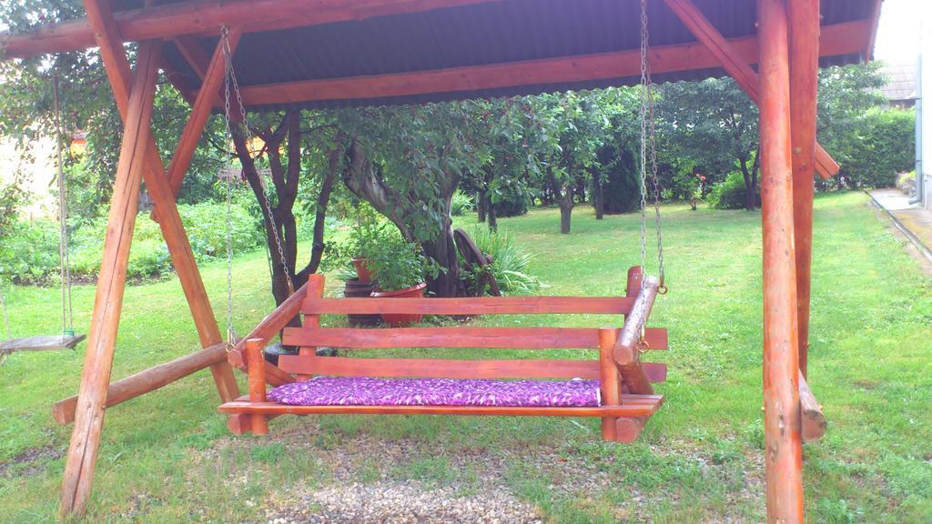 Becze Vanda Kulcsoshaz Lazarea Luaran gambar