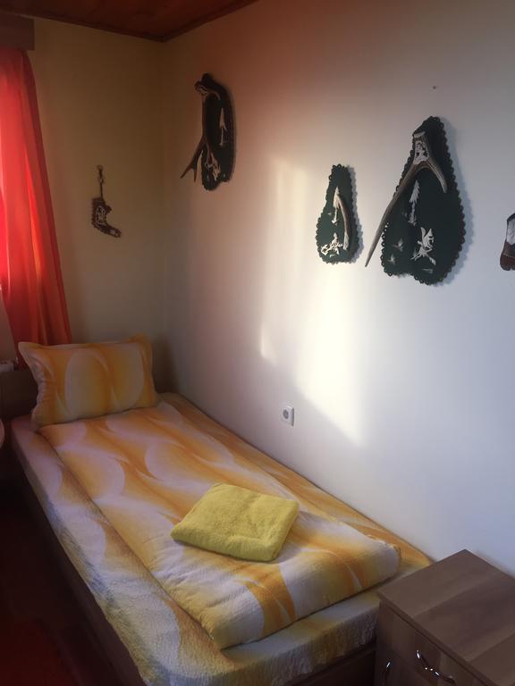 Becze Vanda Kulcsoshaz Lazarea Luaran gambar